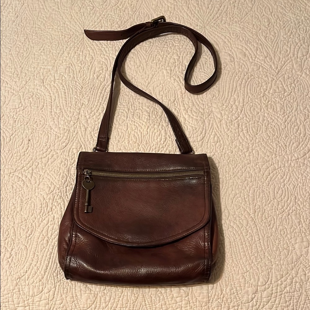 Vintage brown fossil leather bag